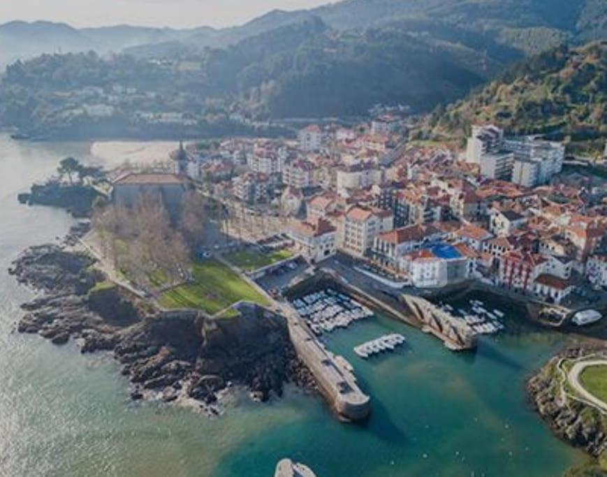 Ikialde Apartment Sukarrieta Bagian luar foto